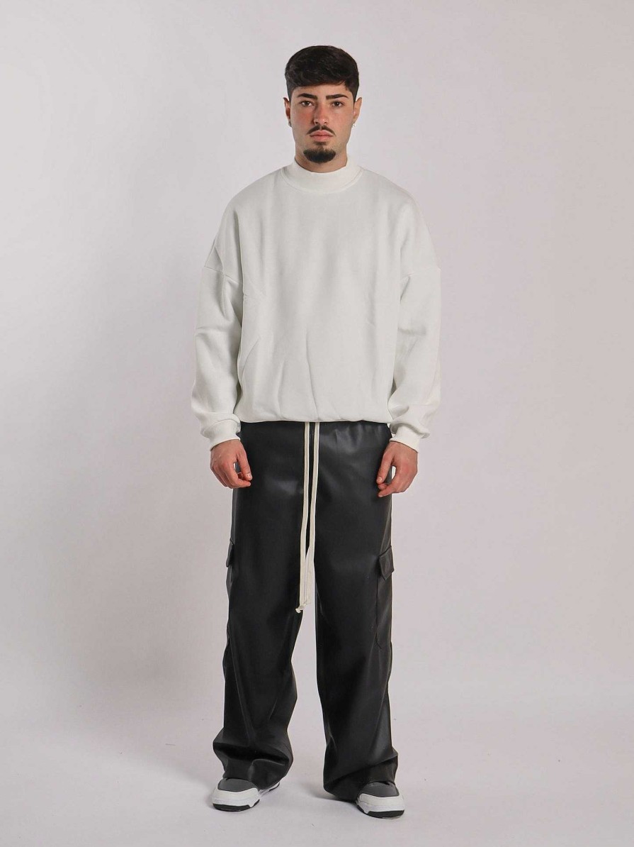 Cole Shop Basic Crew Neck Sweatshirt