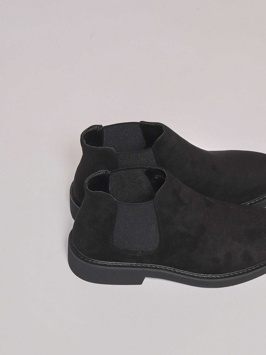 Cole Shop Suede ankle boot